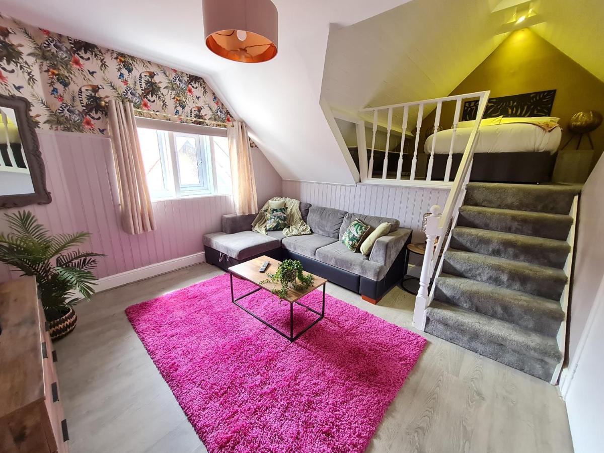 Lemur Lodge - Boutique Apartments - Short Stroll To The Beach Bournemouth Exteriör bild