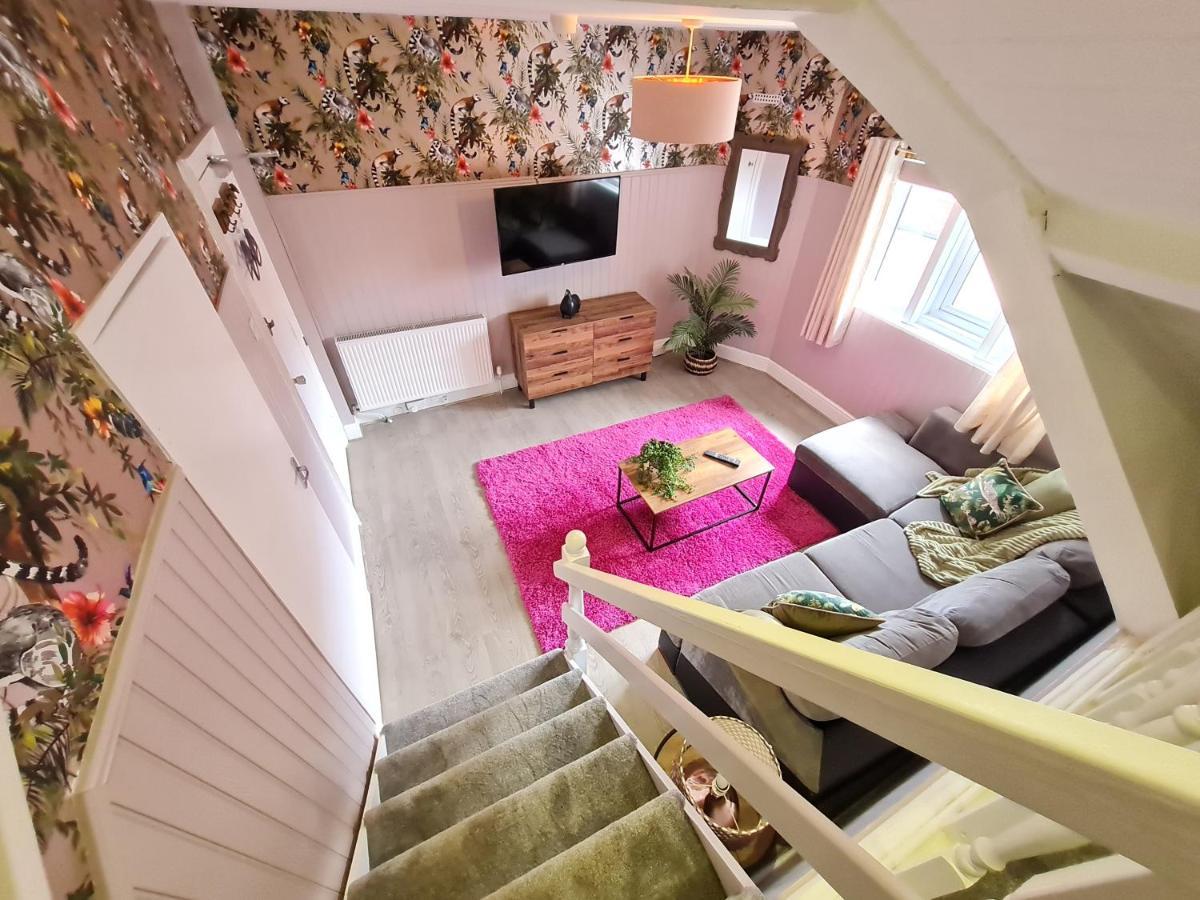 Lemur Lodge - Boutique Apartments - Short Stroll To The Beach Bournemouth Exteriör bild