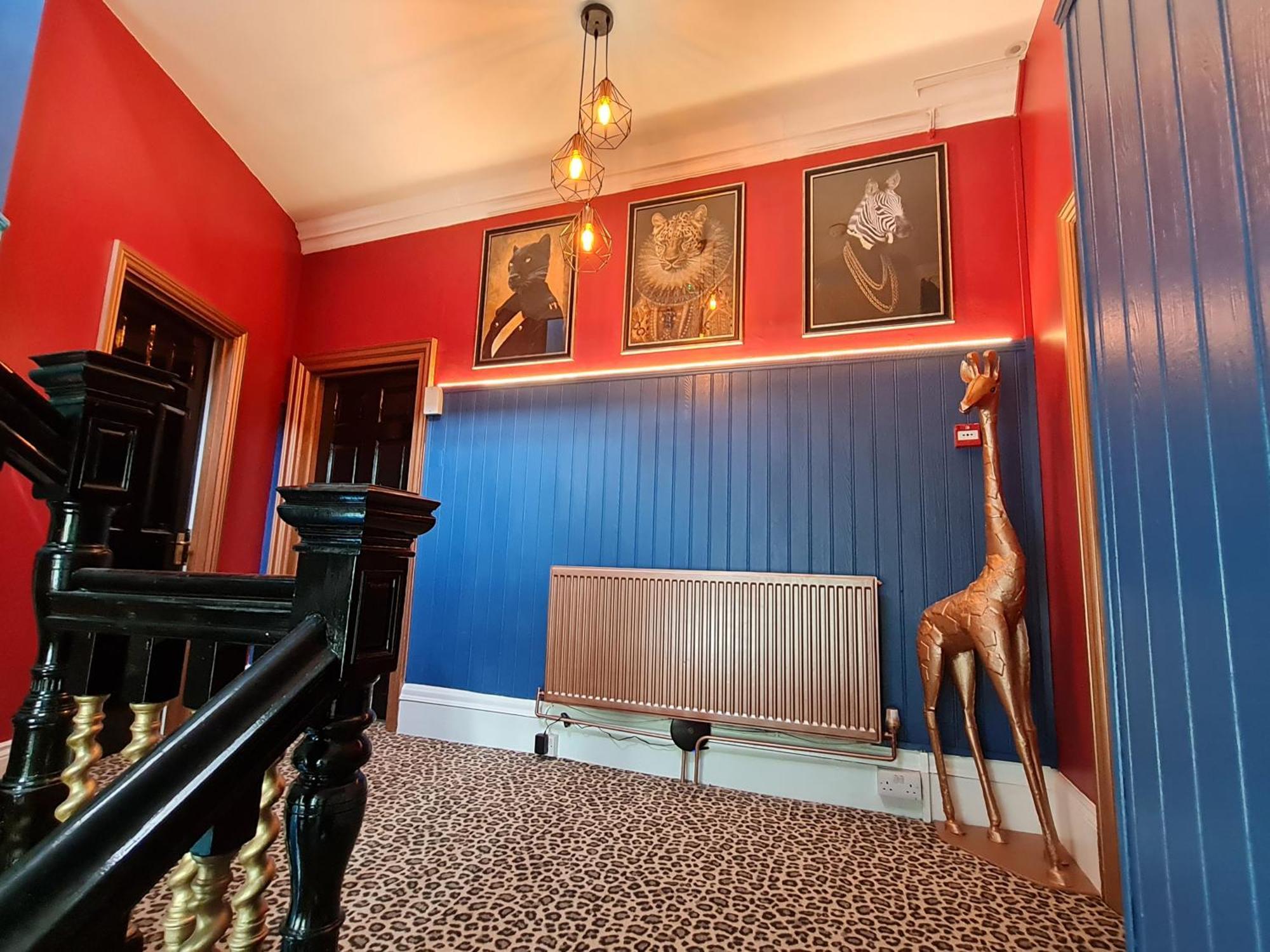 Lemur Lodge - Boutique Apartments - Short Stroll To The Beach Bournemouth Exteriör bild