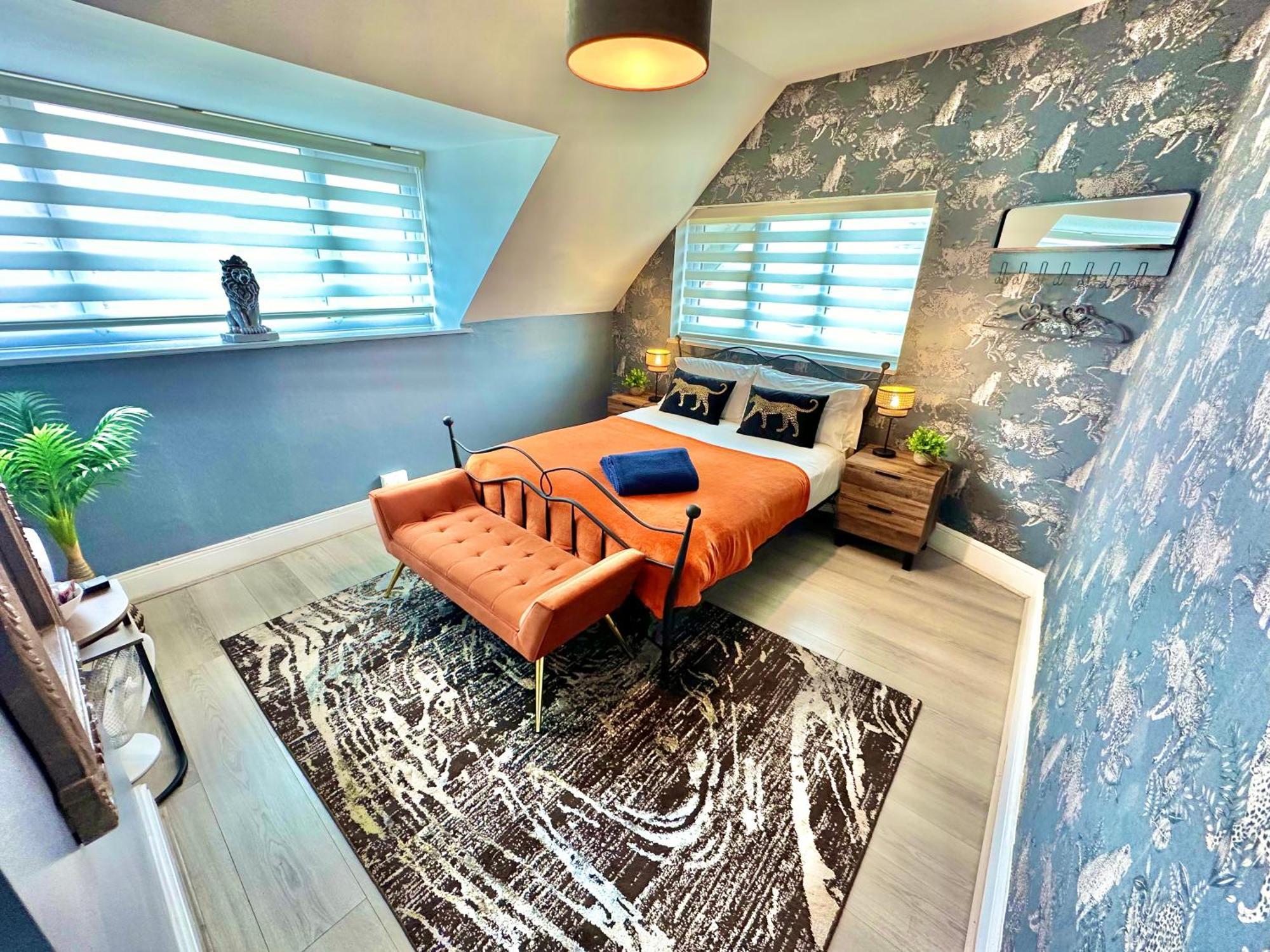 Lemur Lodge - Boutique Apartments - Short Stroll To The Beach Bournemouth Exteriör bild